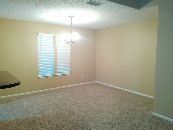 3rd image of 2509 Cresterrace Dr