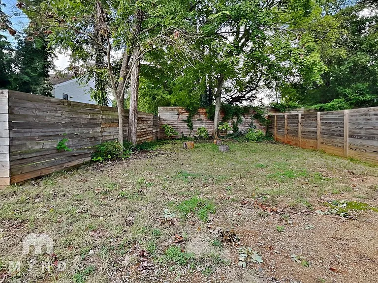 1214 Garner Rd — Photo 29