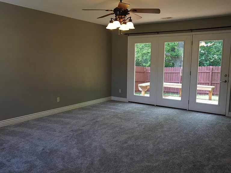 2213 Silver Leaf Ct — Photo 2