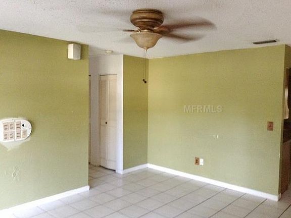 3rd image of 6822 62nd Ave N