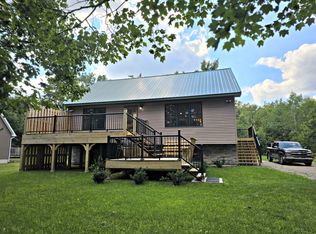 17796 S Daisys Way, Kinross, MI 49752