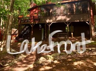 116 Spruce Lake Dr, Milford, PA 18337