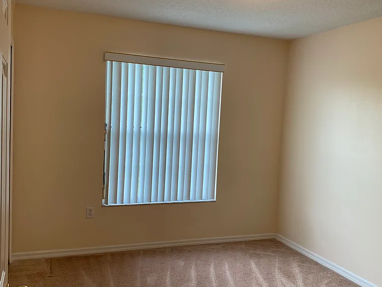 48 Cordona Dr — Photo 22
