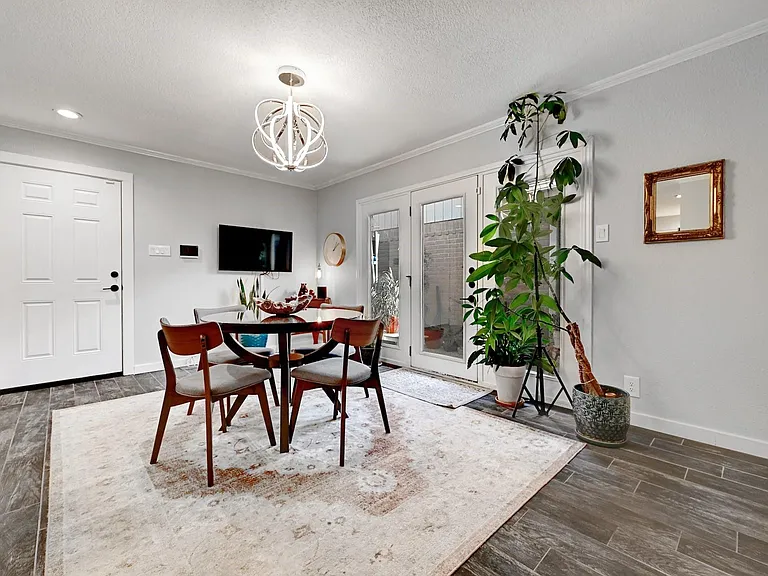 11133 Pinehurst Dr #C — Photo 11