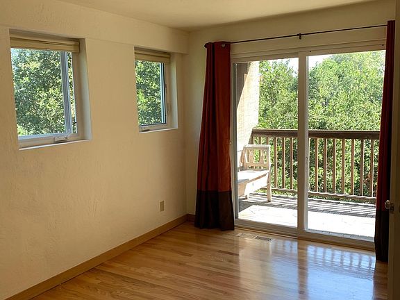 3rd image of 420 Maple Way
