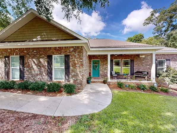 658 Westbrook Rd, Dothan, AL 36303