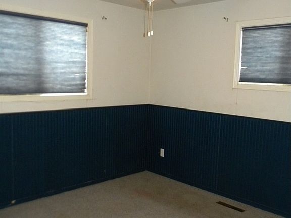 4th image of 1228 E Dalke Ave
