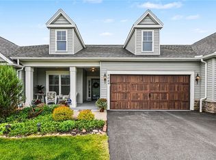 4049 Saint James Pkwy, Canandaigua, NY 14424