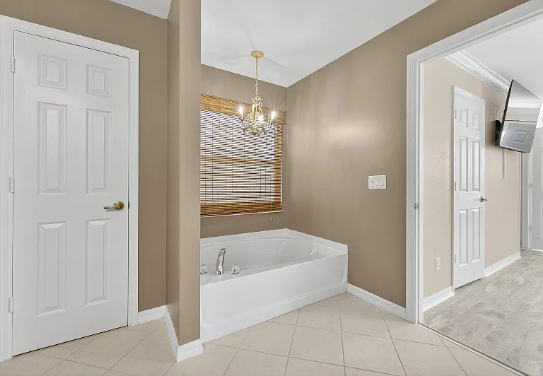 8250 Silver Birch Way — Photo 13