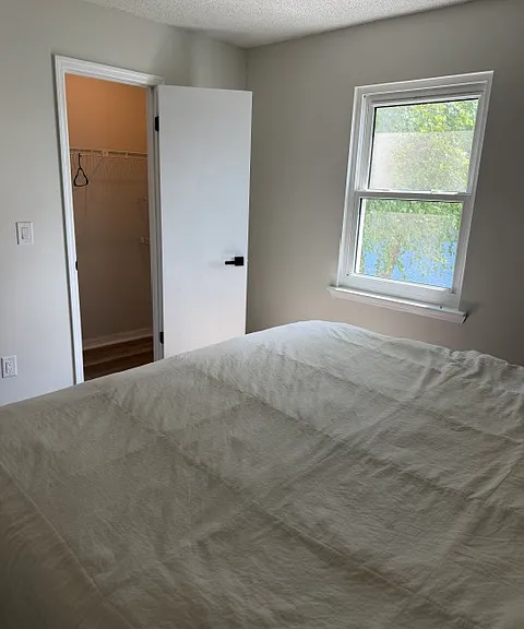142 Hamilton Dr — Photo 9