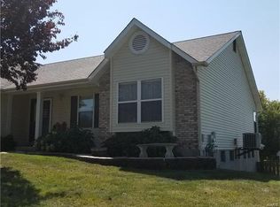 18 Beckewith Trl, O'Fallon, MO 63368