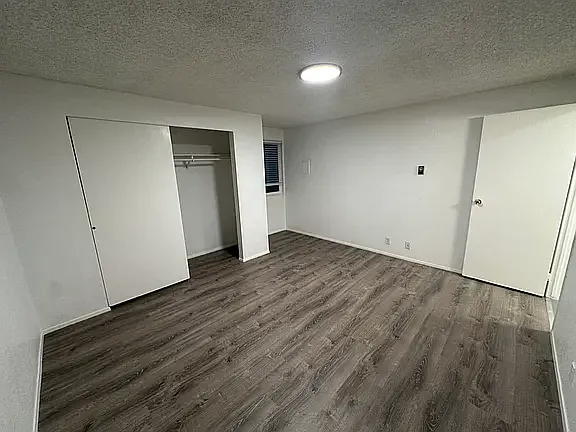 120 Stanford Dr #C — Photo 24