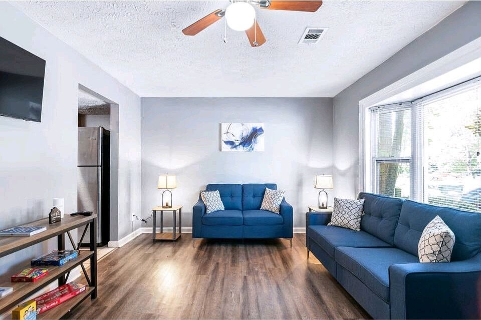 1st image of 6417 Meadow Rue Dr