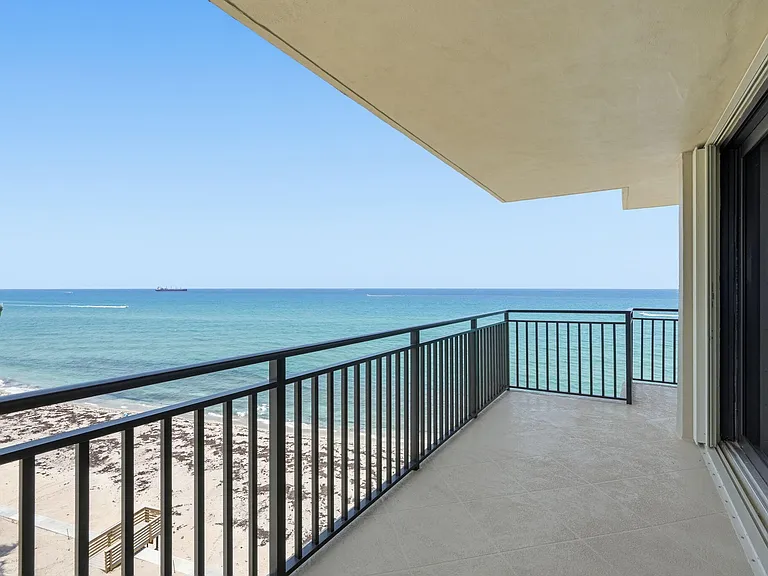 5460 N Ocean Dr #6A — Photo 41