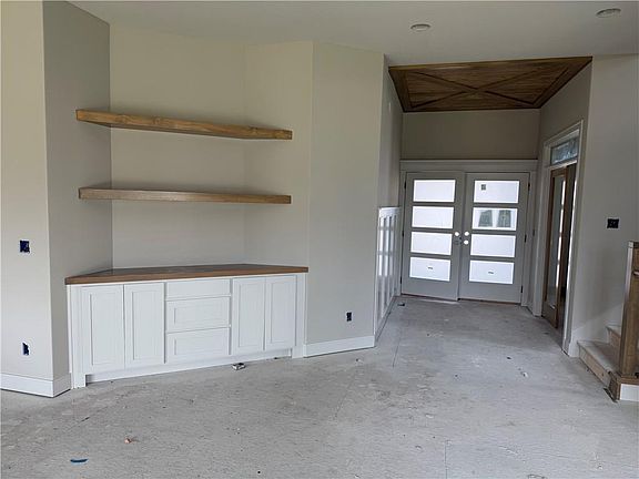 3rd image of 15291 W 161st Ter