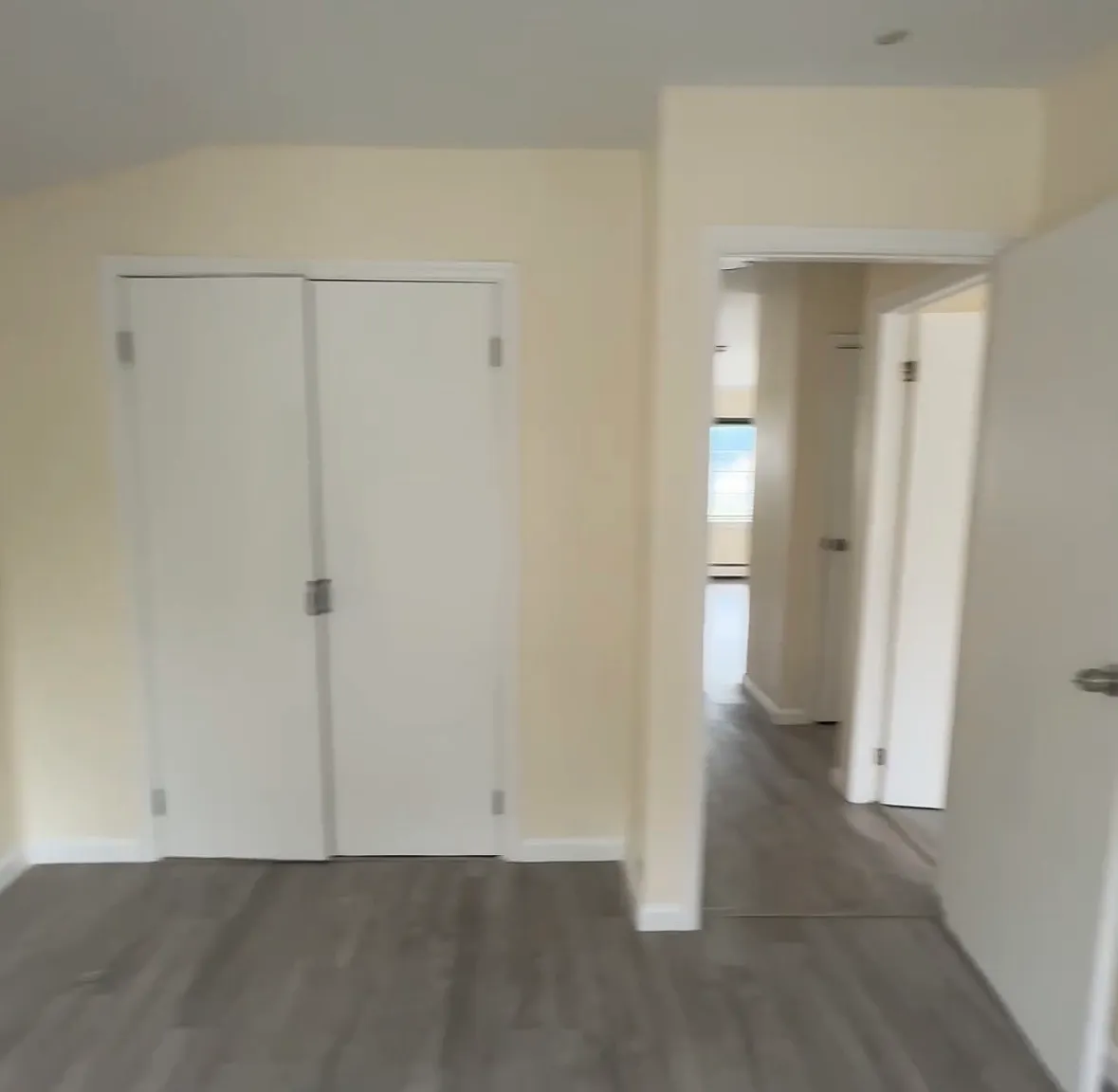 2 bed, 900 sqft, $2,950 — Photo 4