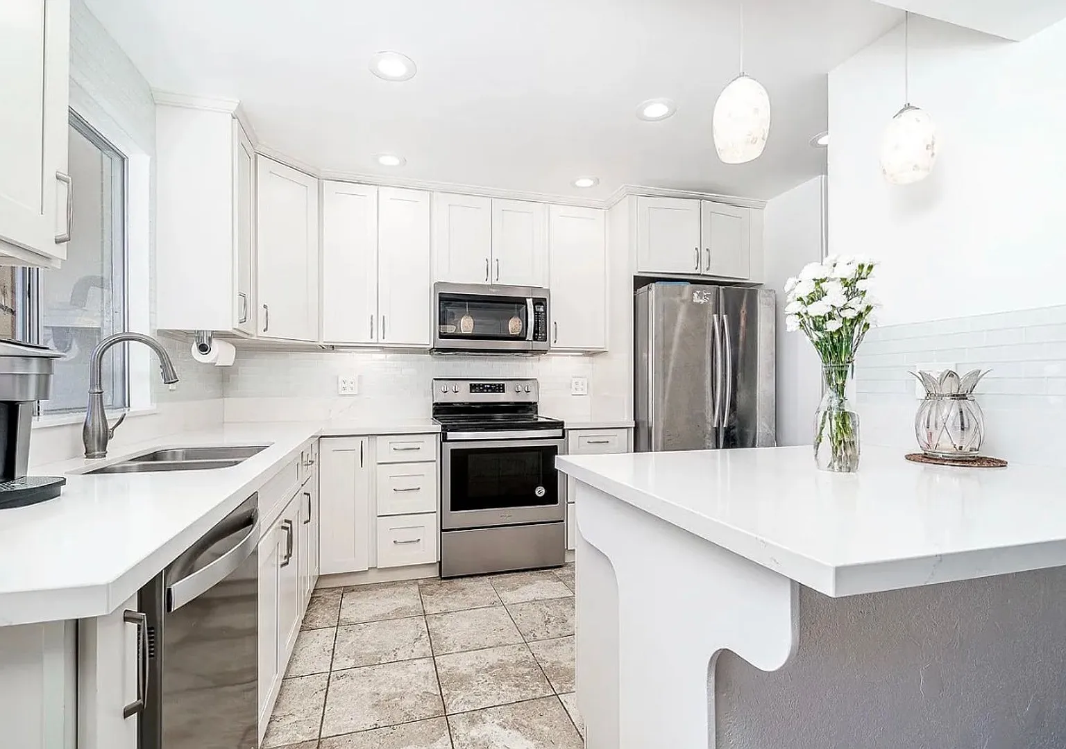 Recently upgraded townhome in gated community with marina access — Photo 1