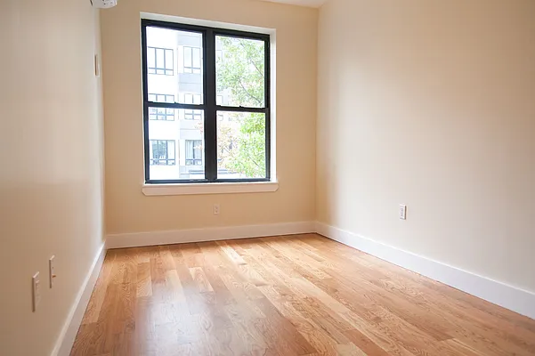 Rented by Nooklyn NYC LLC | media 85
