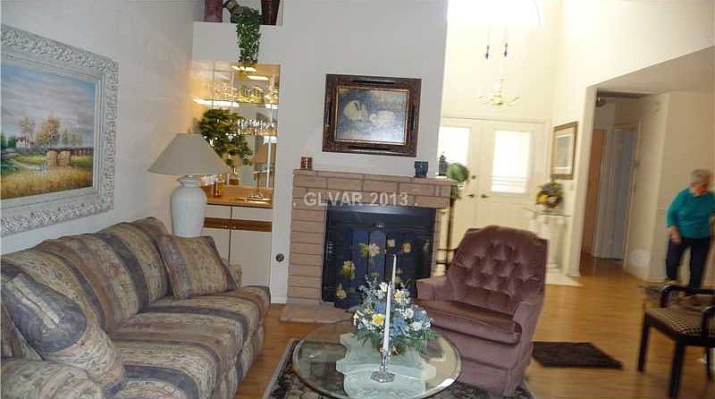 1st image of 5724 Colwood Ln