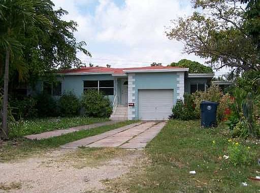 1st image of 5900 SW 61st Ave