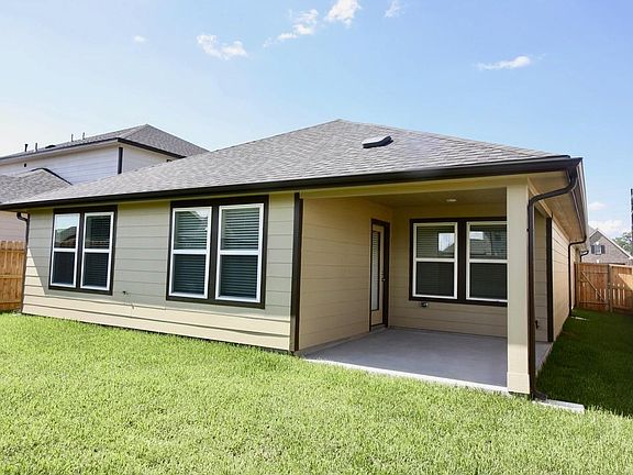 3rd image of 24323 Wild Bramble Ln