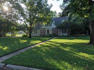 3004 Farmington Rd, Hutchinson, KS 67502