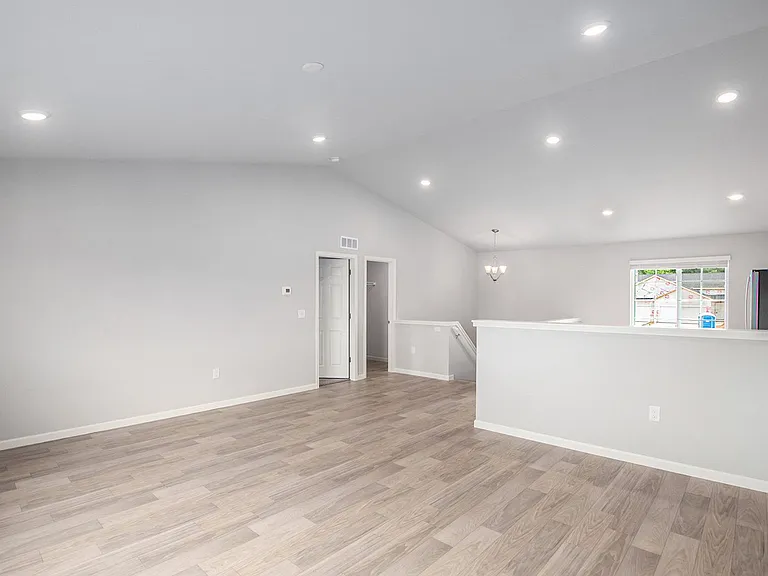 123 Mackenzie St — Photo 7