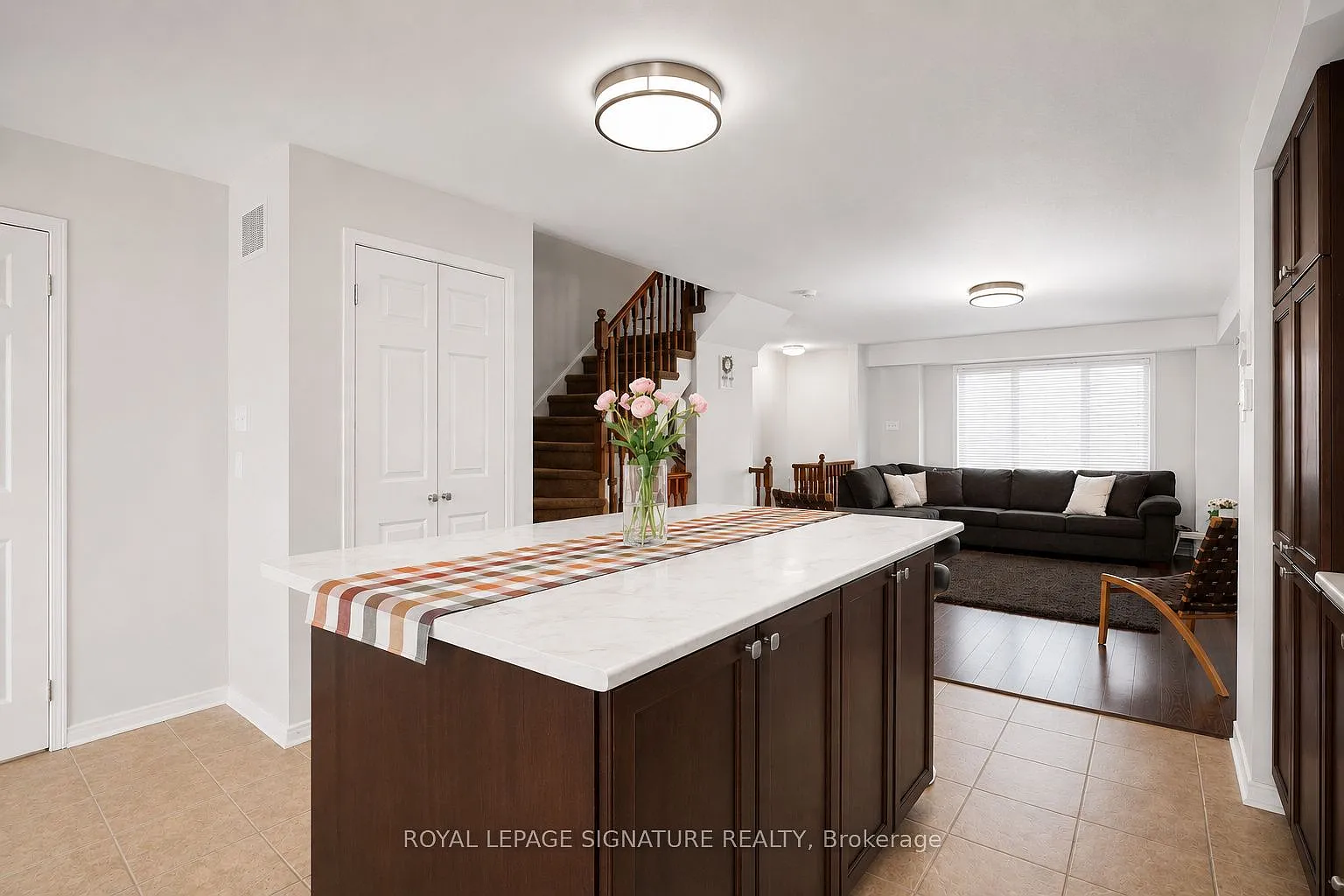 3 bed, $3,200 — Photo 4