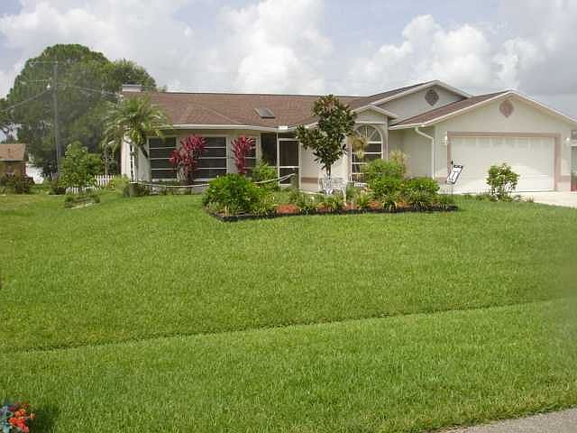 1st image of 1114 SE Sabina Ln