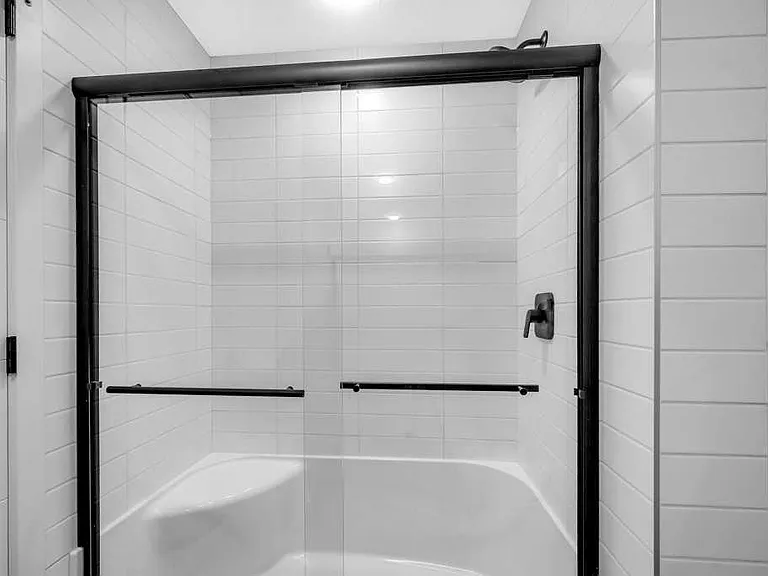 3932 University Ave NW #605 — Photo 6