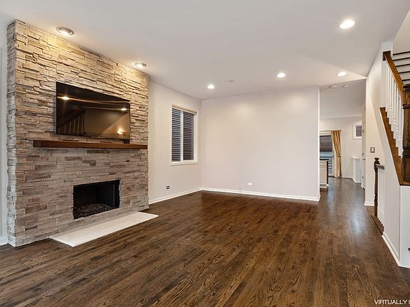 4th image of 1768 W Thorndale Ave