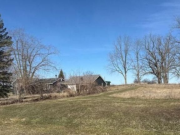 2nd image of 7900 Cadmus Rd