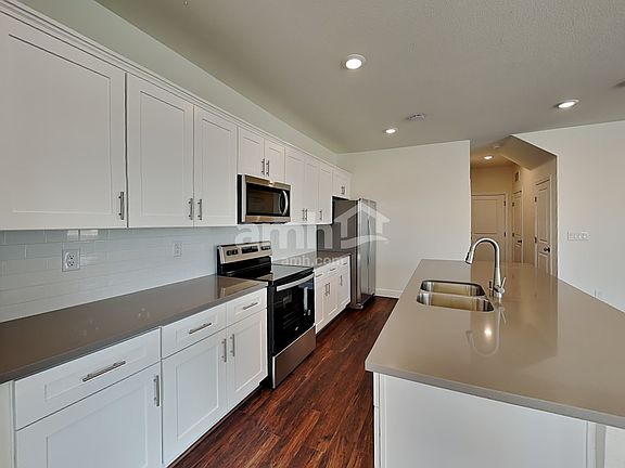 3rd image of 8809 Carmine Cob Ave