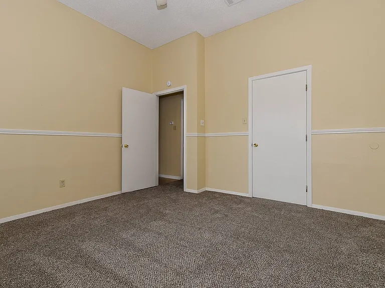 418 FM 513 S — Photo 12