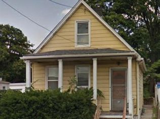 556 Sayre Ave, Perth Amboy, NJ 08861