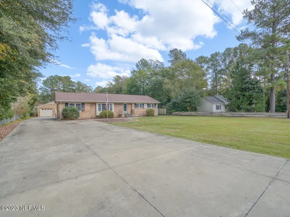 69 Duvall Lane, Lillington, NC 27546