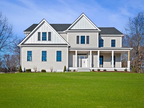 3 Weeping Willow Dr, Andover, MA 01810