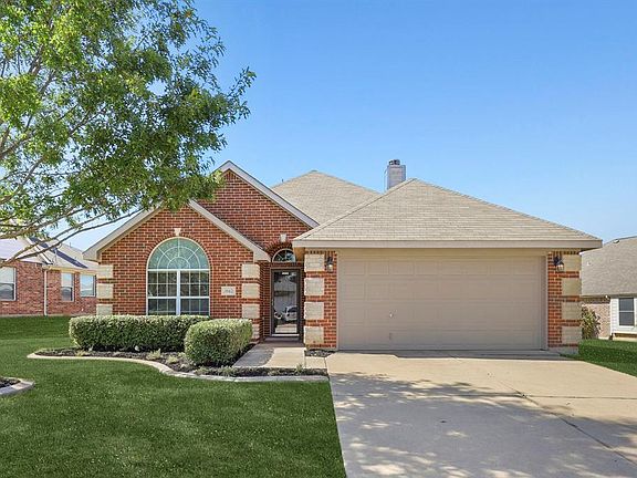 2nd image of 3912 Vista Greens Dr