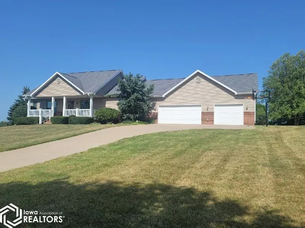 839 Fox Run Ln, Oskaloosa, IA 52577