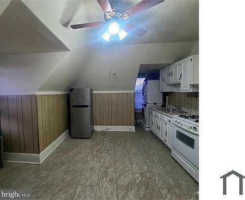 2nd image of 6704 Keystone St #3