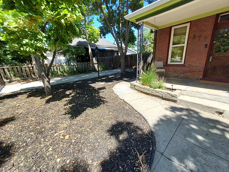 377 E Coatsville Ave — Photo 31