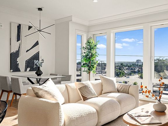 3rd image of 388 Washington St #105