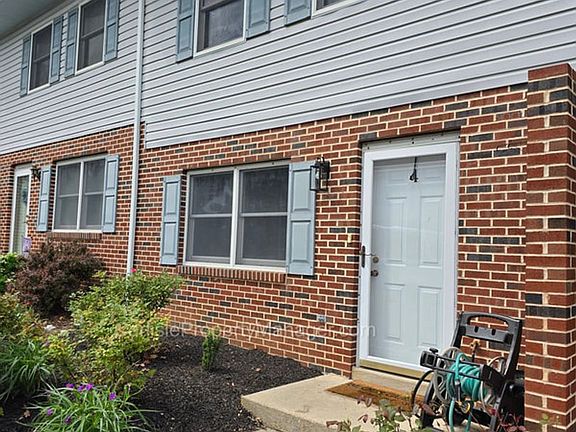 4th image of 57 W Cabin Hollow Rd Unit 4