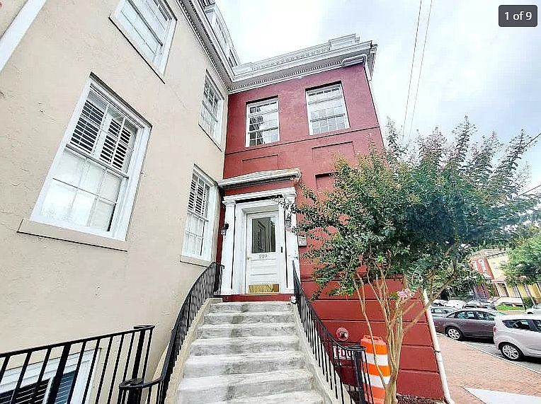 1st image of 219 N 19th St APT 33