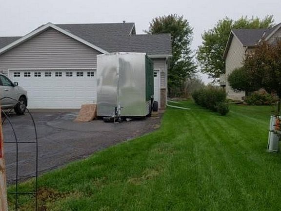 2nd image of 701 7th Ave S