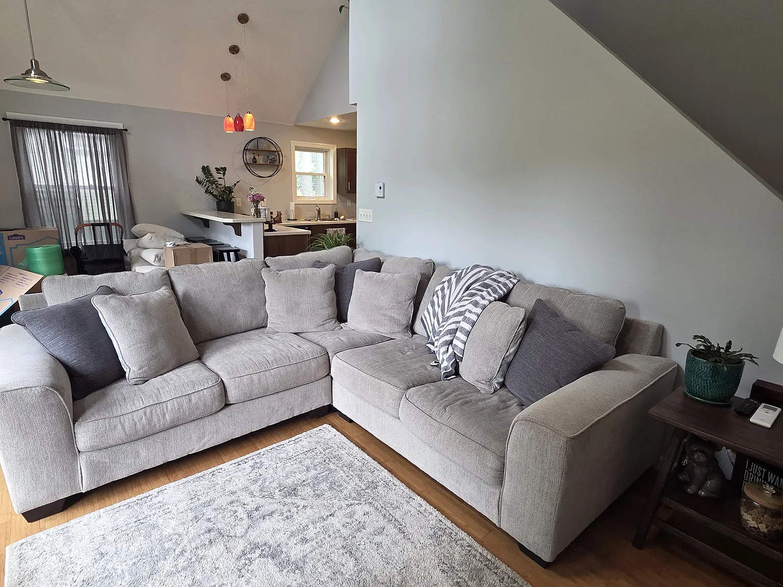 1 bed, 1000 sqft, $1,400 — Photo 4