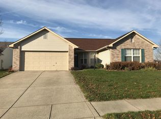 12188 Emerald Isle Ct, Fishers, IN 46037