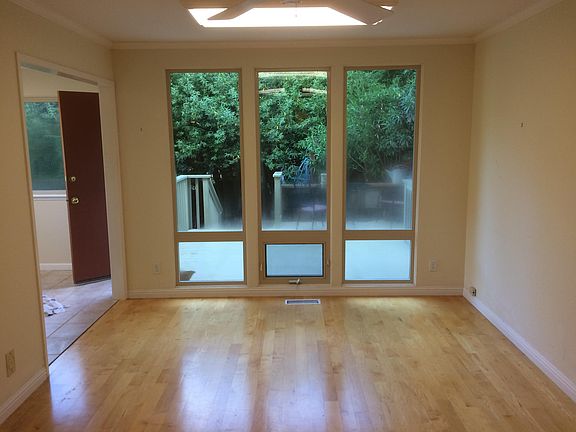 3rd image of 526 The Alameda