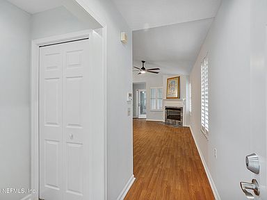 13710 W M DAVIS Parkway, Jacksonville, FL 32224 | Zillow