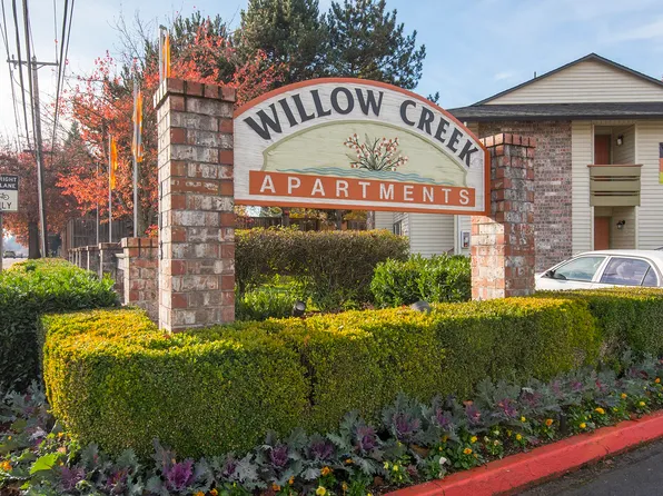 Willow Creek Apartments
